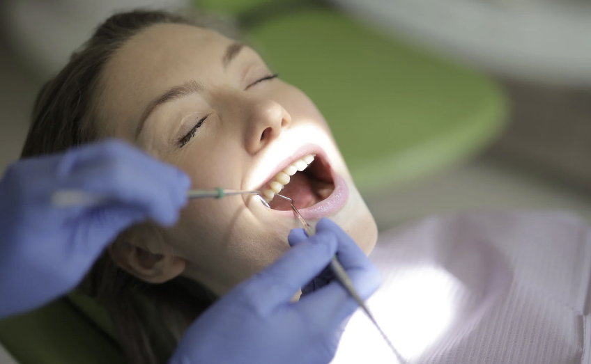 woman at the dentist appointment